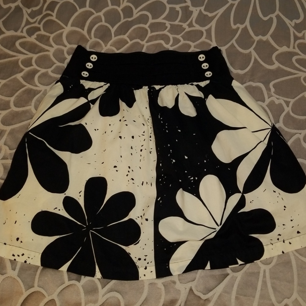 Anthro black and cream skirt